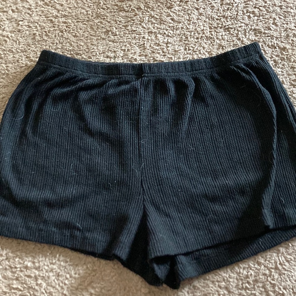 Papaya shorts